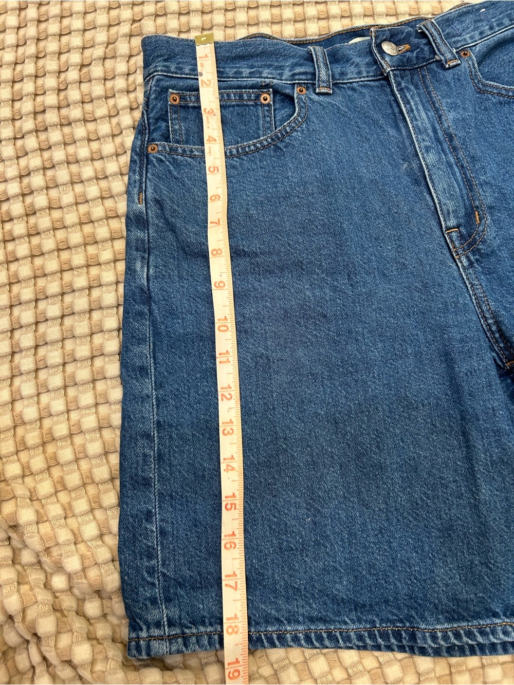 Madewell - The 1997 Denim Bermuda Short - Picture 3 of 7